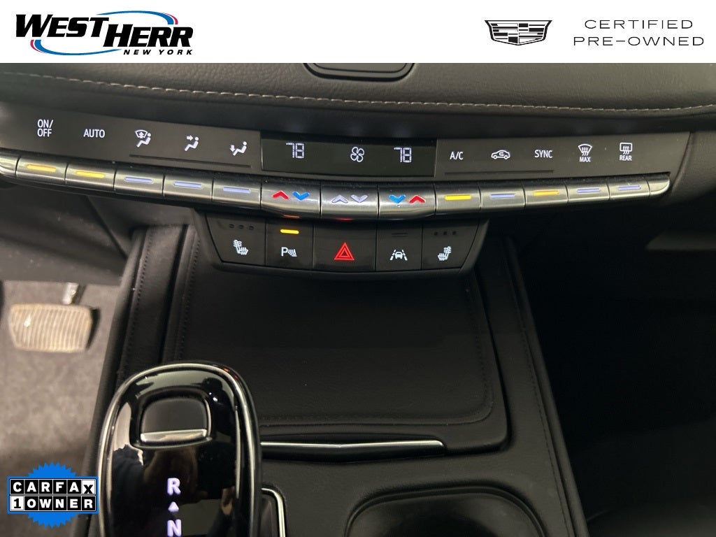 2023 Cadillac XT4 Premium Luxury