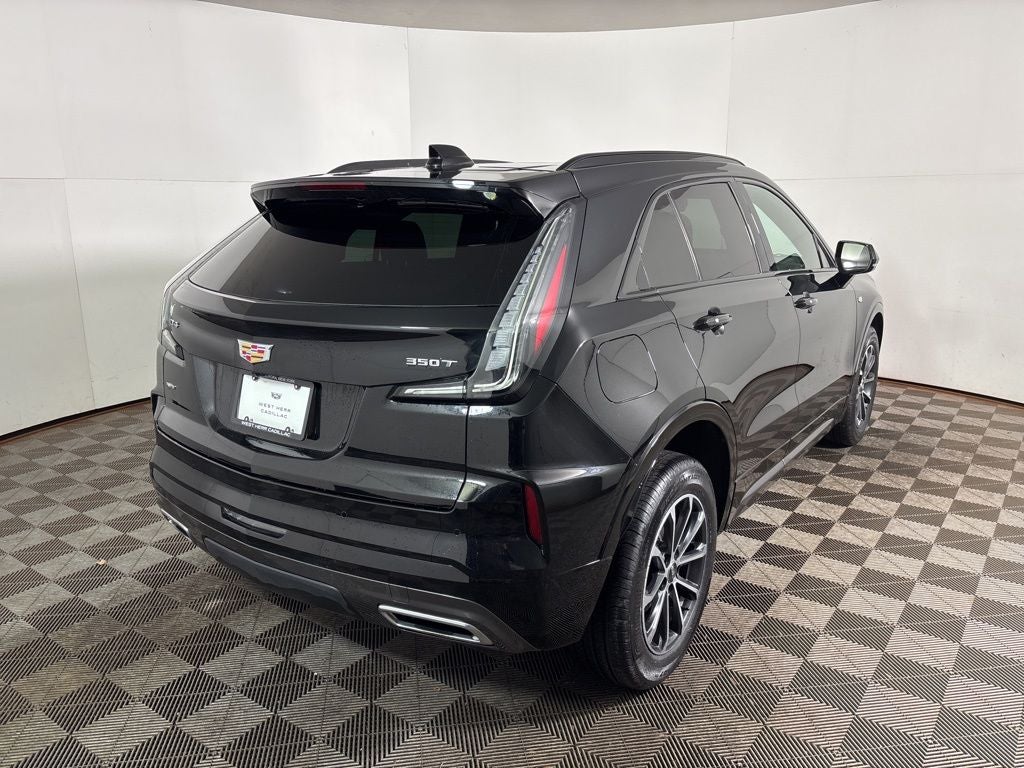 2024 Cadillac XT4 Sport