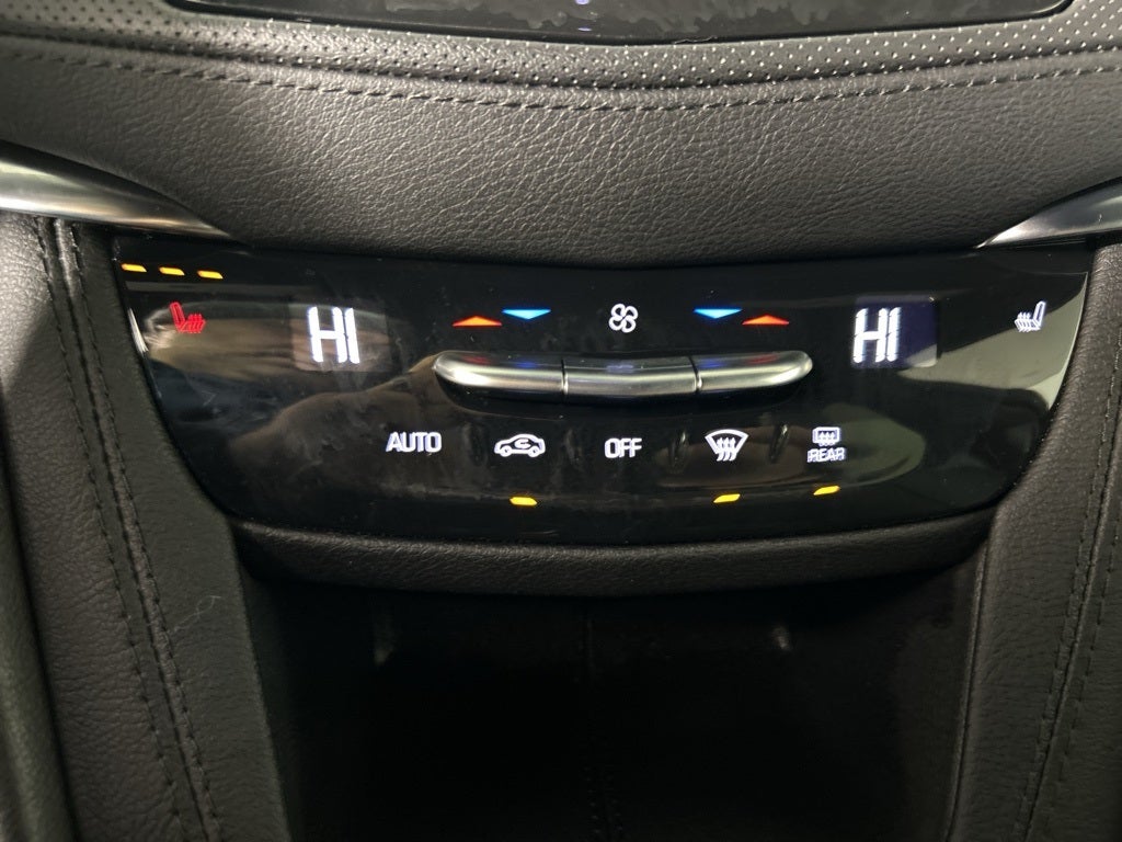 2024 Cadillac XT5 Luxury