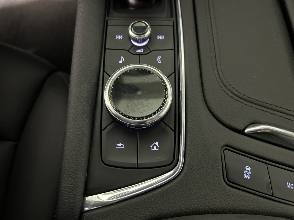 2024 Cadillac XT5 Luxury