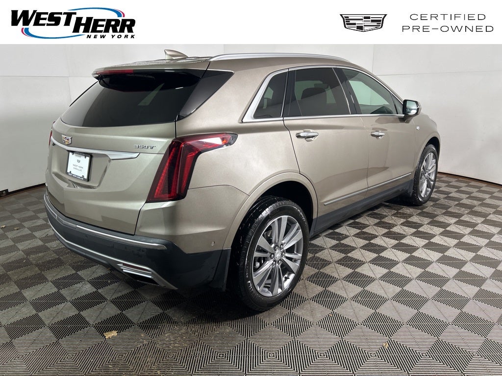 2023 Cadillac XT5 Premium Luxury