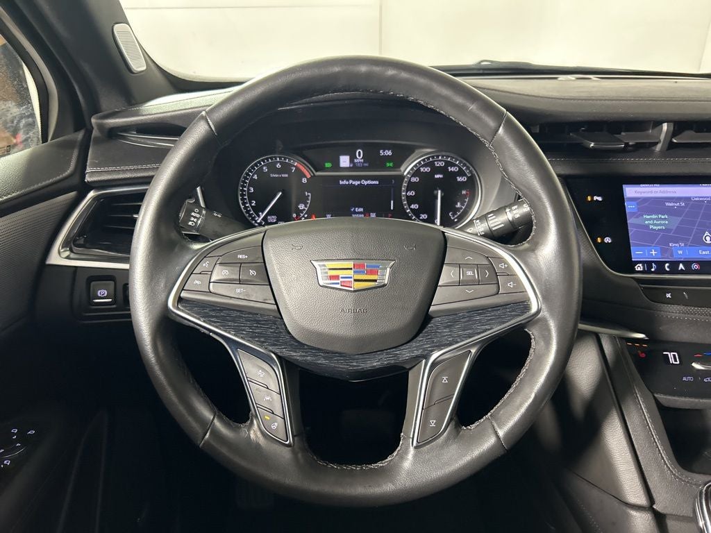 2023 Cadillac XT5 Premium Luxury