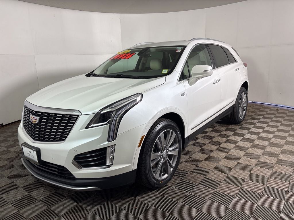2022 Cadillac XT5 Premium Luxury