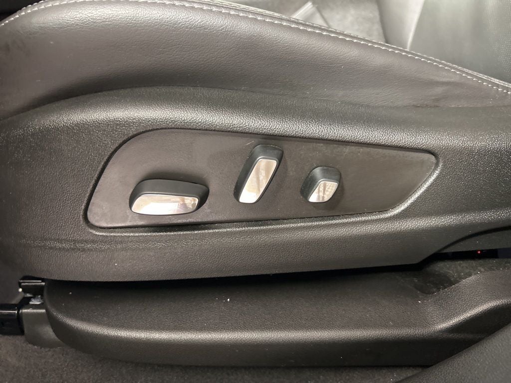 2023 Cadillac XT5 Sport