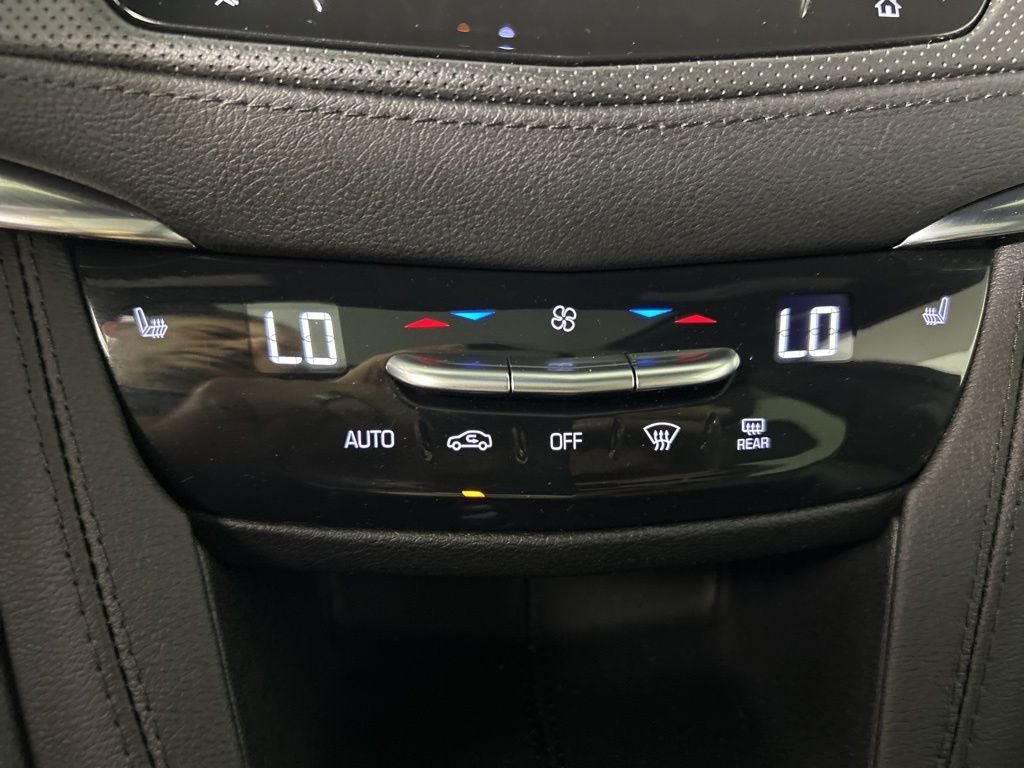 2023 Cadillac XT5 Sport