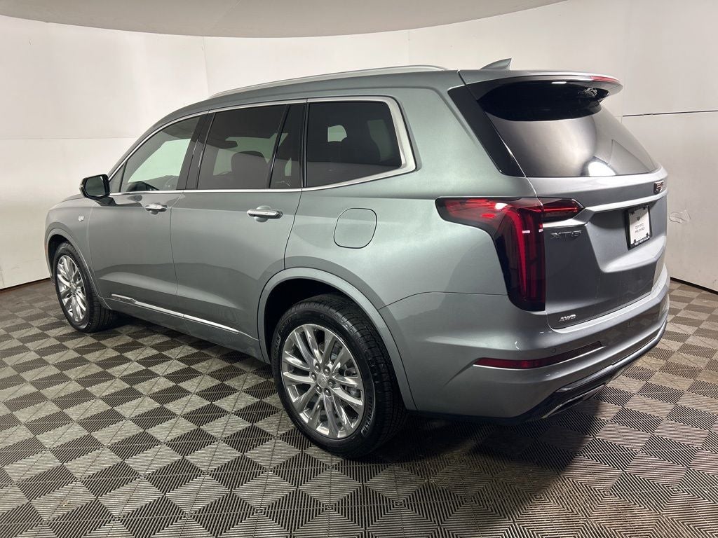 2023 Cadillac XT6 Premium Luxury
