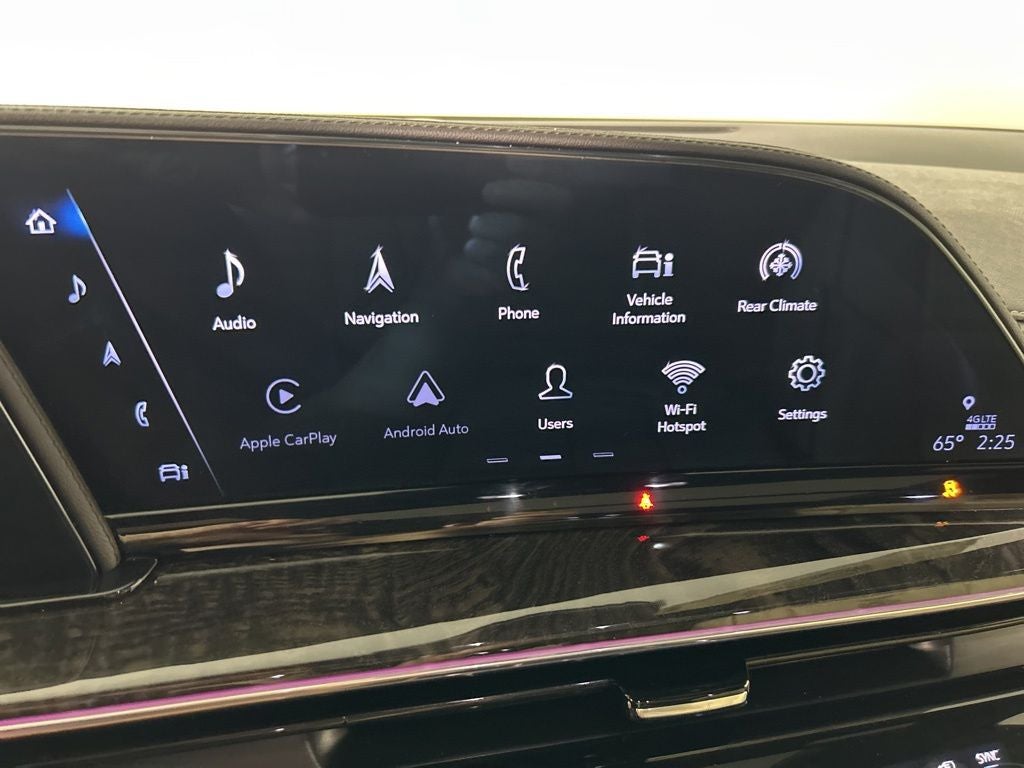 2023 Cadillac Escalade ESV Premium