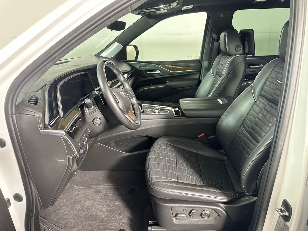 2023 Cadillac Escalade ESV Sport Platinum