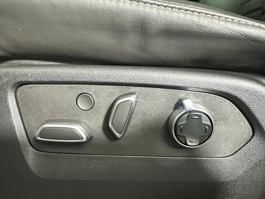 2023 Cadillac Escalade ESV Sport Platinum