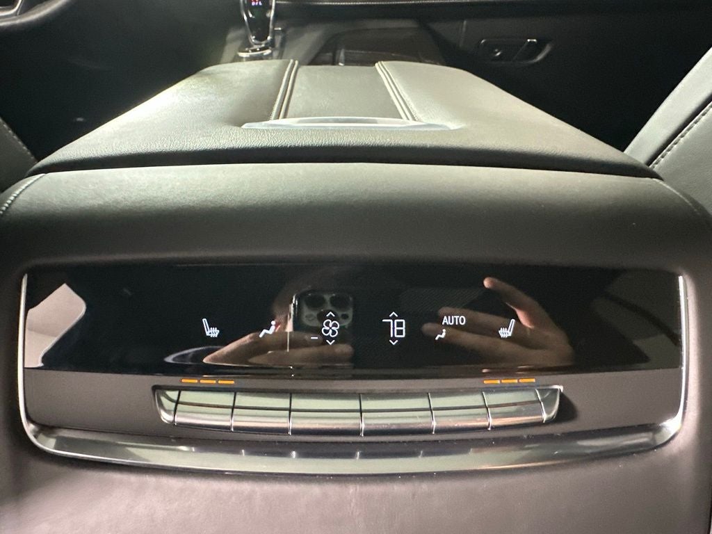 2023 Cadillac Escalade ESV Sport Platinum