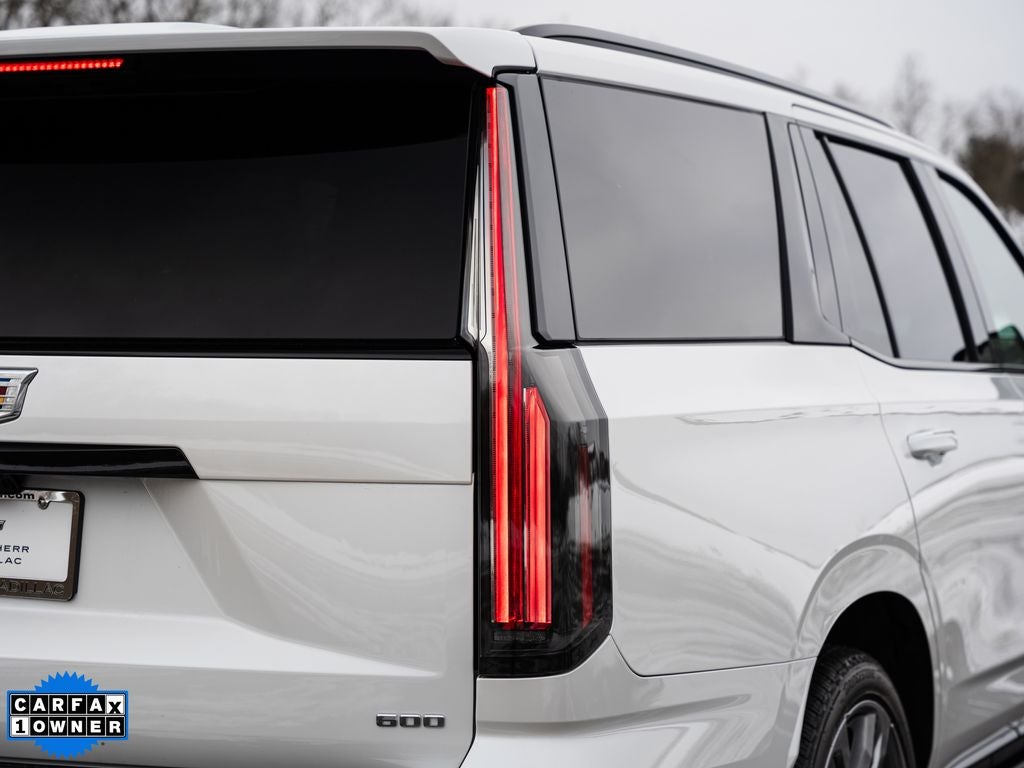 2025 Cadillac Escalade Sport