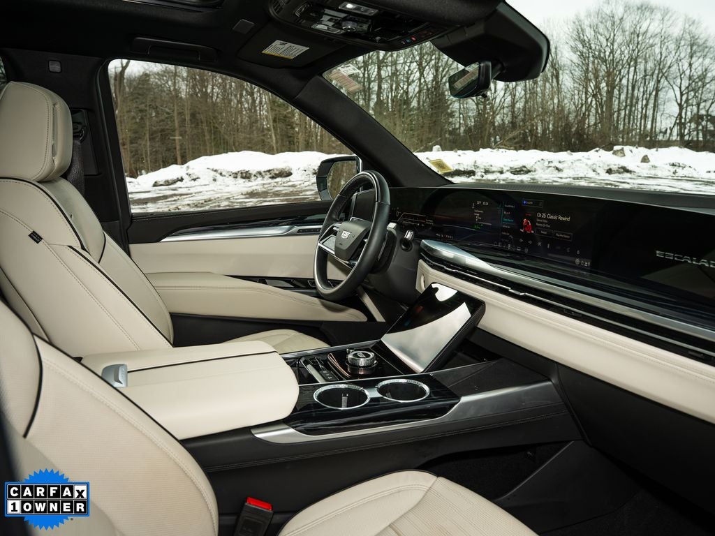 2025 Cadillac Escalade Sport