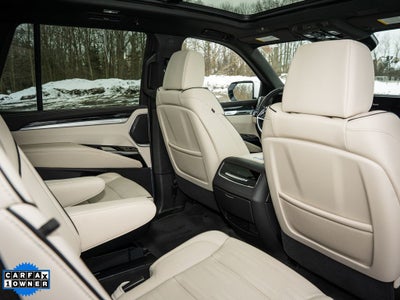 2025 Cadillac Escalade Sport