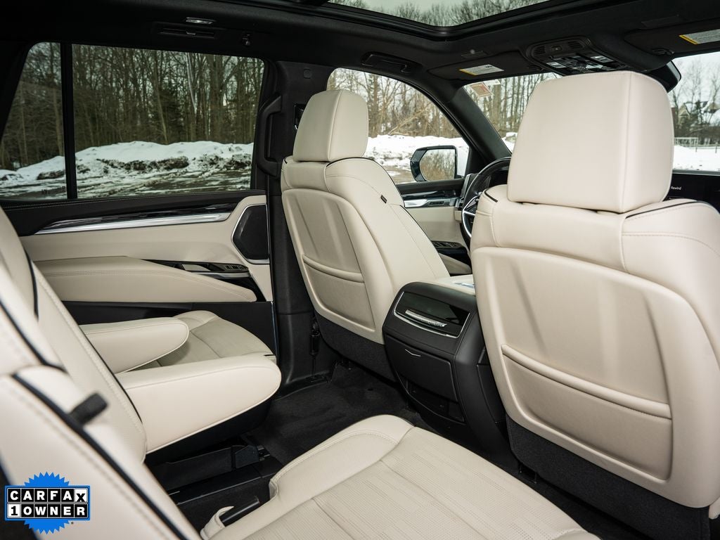 2025 Cadillac Escalade Sport