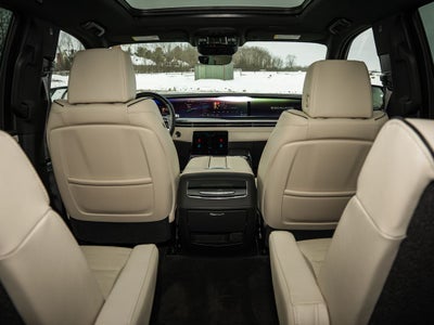 2025 Cadillac Escalade Sport