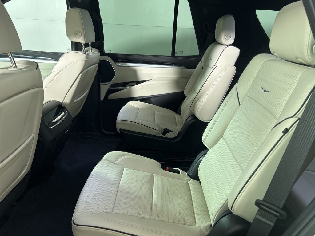 2025 Cadillac Escalade Sport