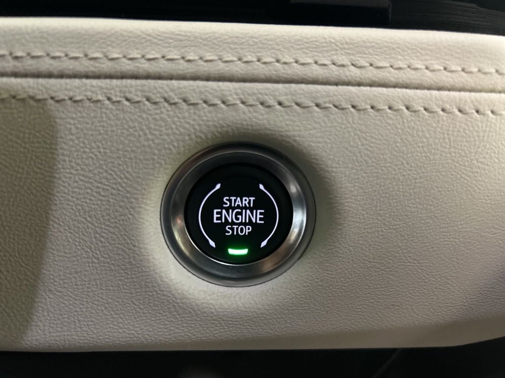 2025 Cadillac Escalade Sport