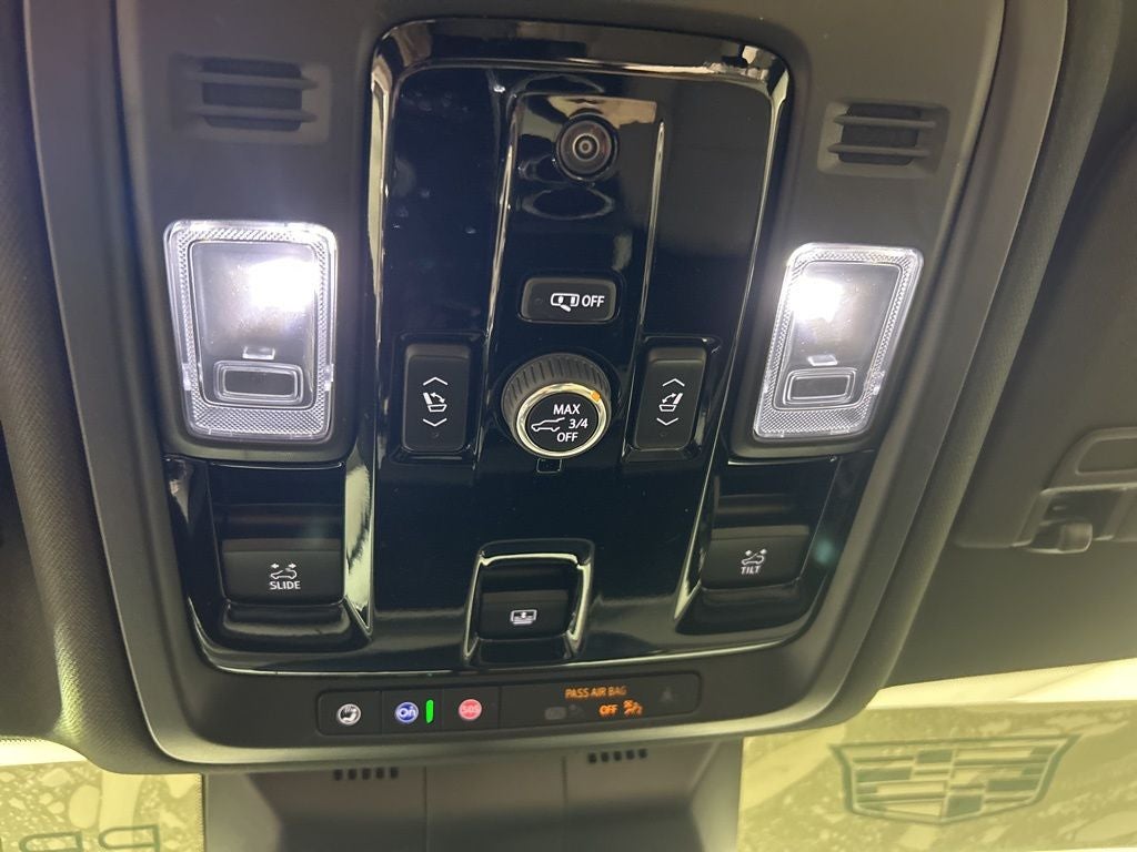 2025 Cadillac Escalade Sport