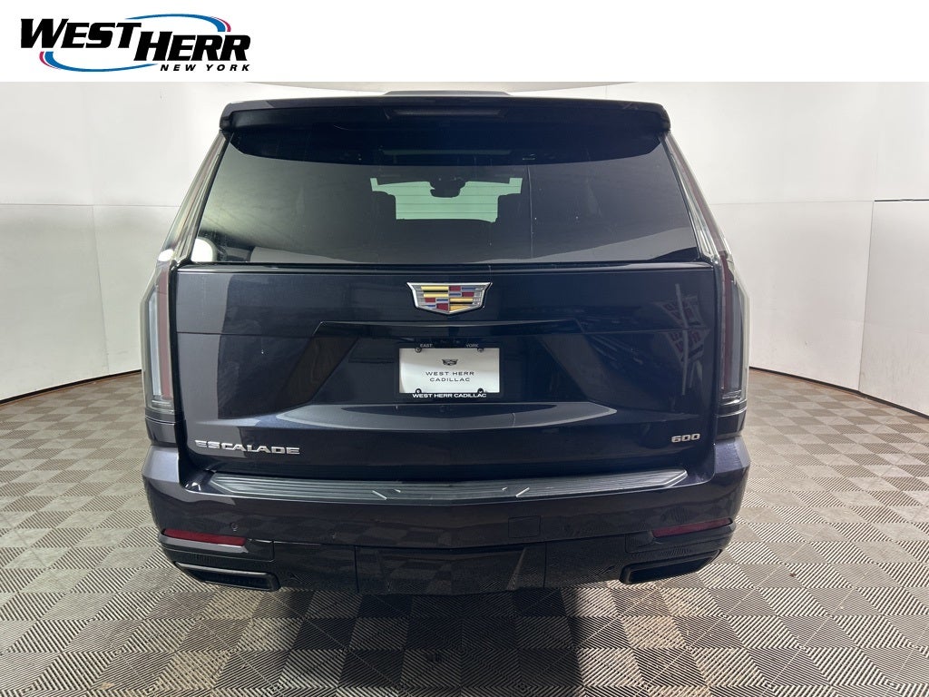 2025 Cadillac Escalade Sport Platinum