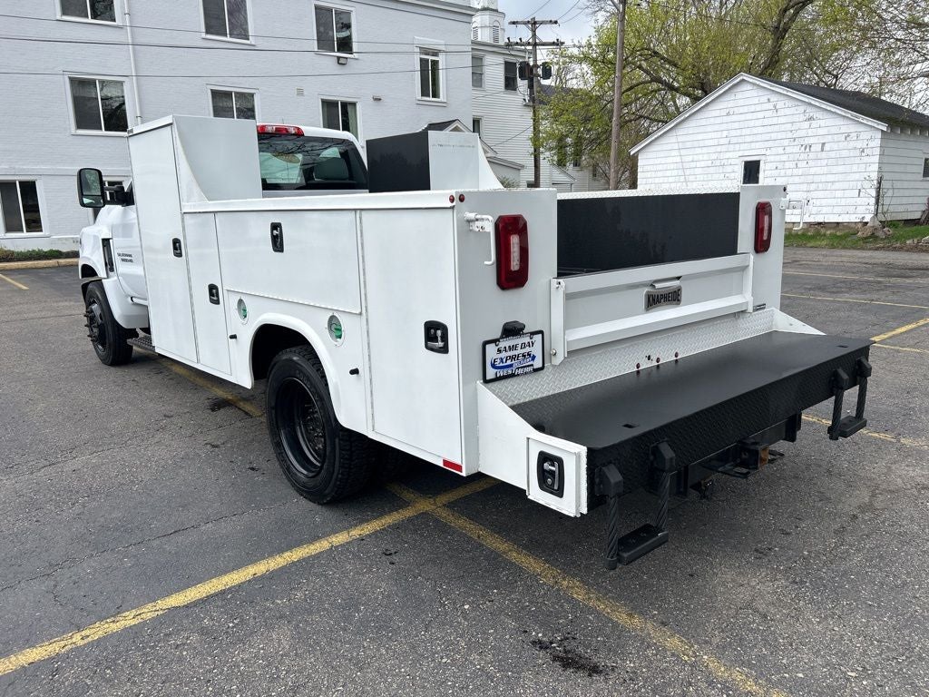 2023 Chevrolet Silverado 4500HD Work Truck