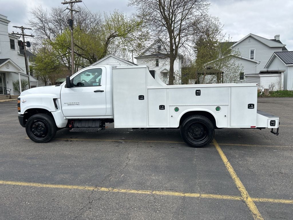 2023 Chevrolet Silverado 4500HD Work Truck