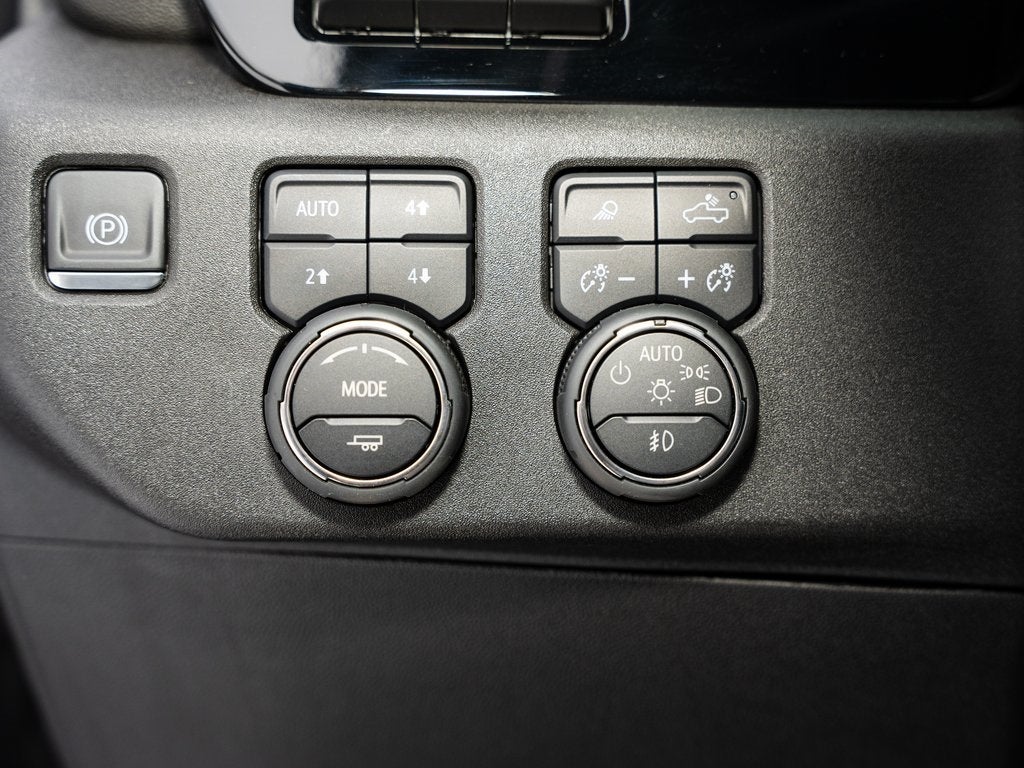 2024 Chevrolet Silverado 3500HD High Country