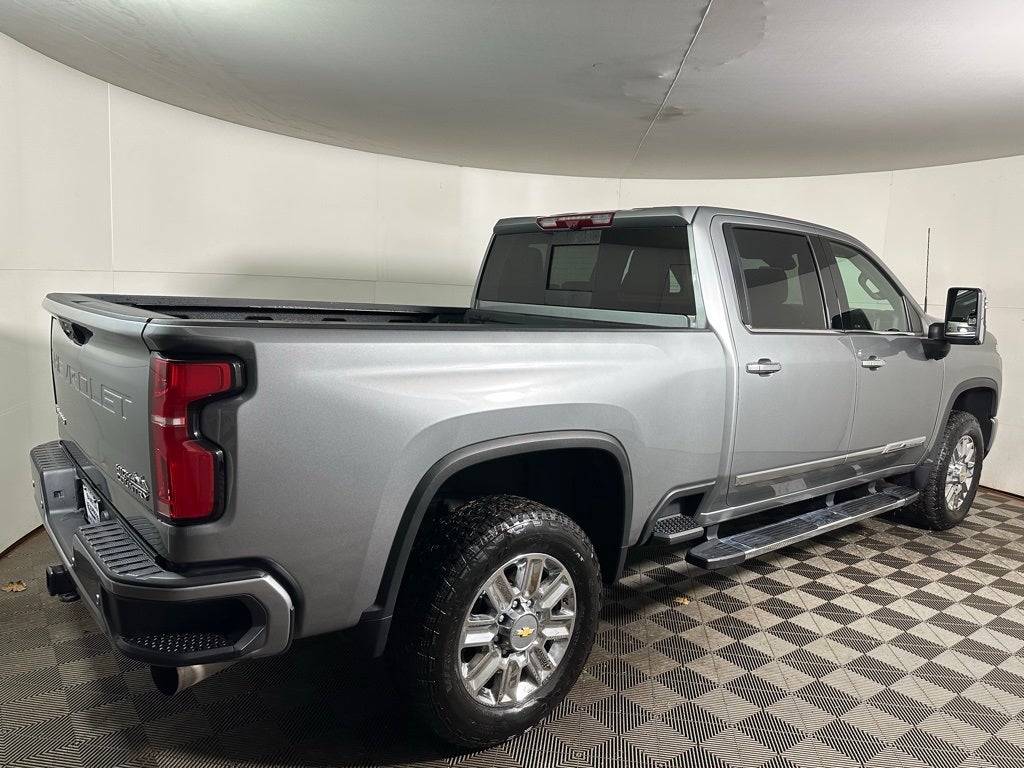 2024 Chevrolet Silverado 3500HD High Country