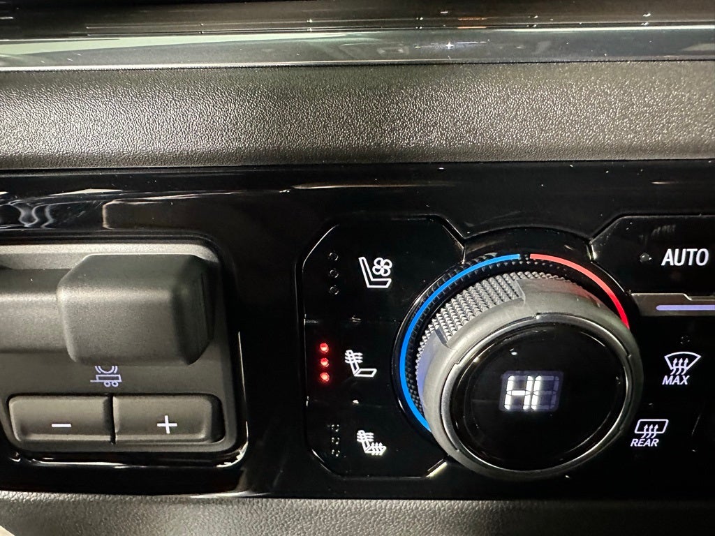 2024 Chevrolet Silverado 3500HD High Country