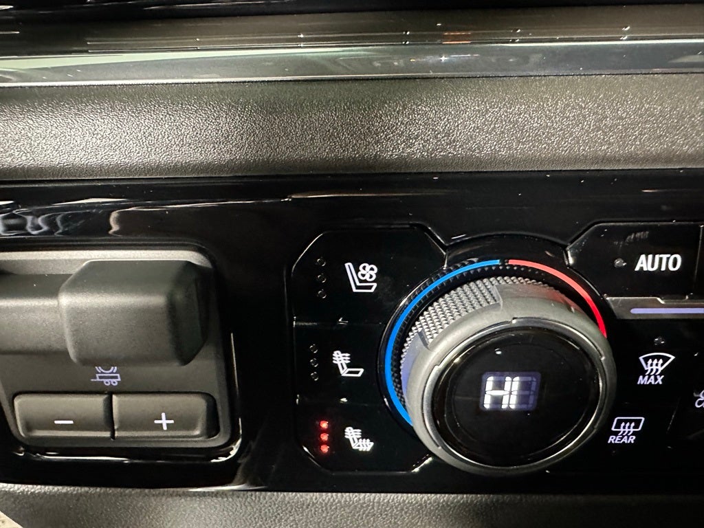 2024 Chevrolet Silverado 3500HD High Country