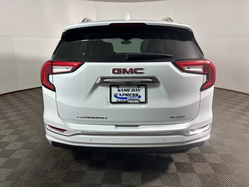 2023 GMC Terrain Denali