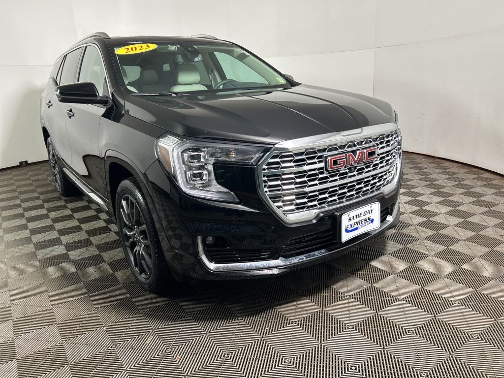 2023 GMC Terrain Denali