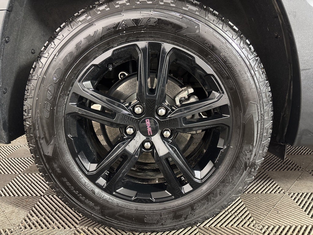 2022 GMC Terrain AT4