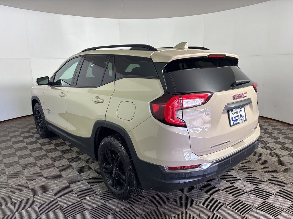 2022 GMC Terrain AT4