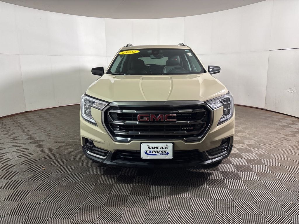 2022 GMC Terrain AT4