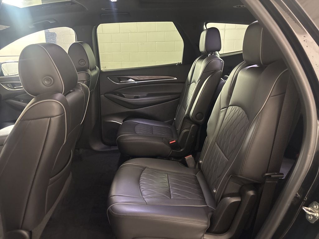 2022 Buick Enclave Avenir