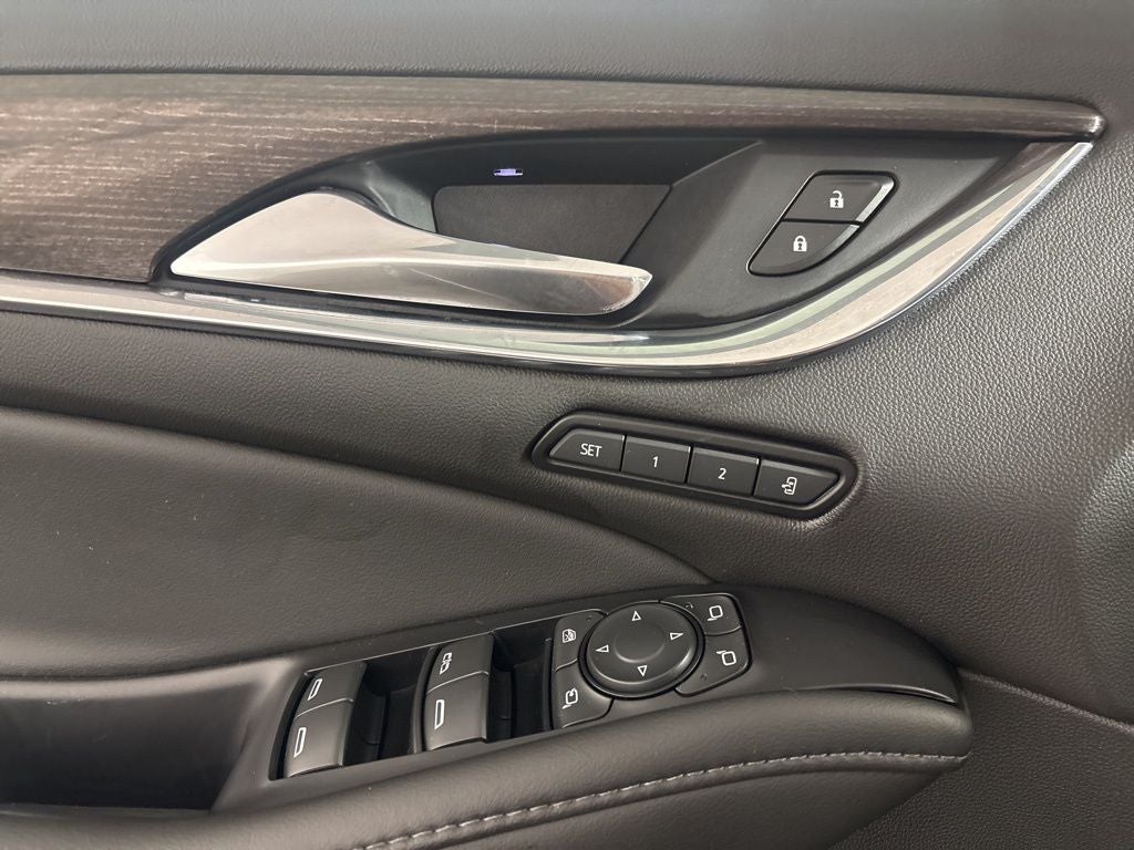 2022 Buick Enclave Avenir