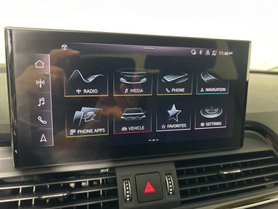 2025 Audi Q5 40 Premium quattro