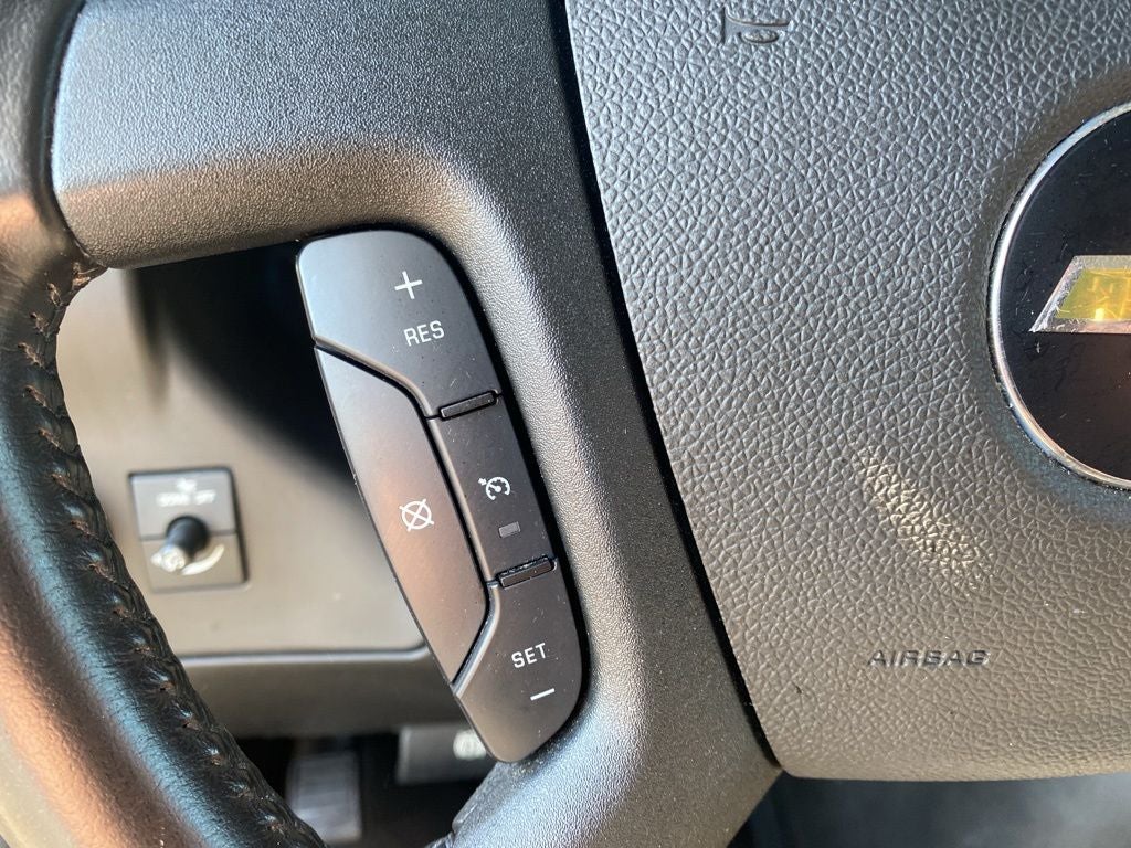 2022 Chevrolet Express 3500 Work Van Cutaway