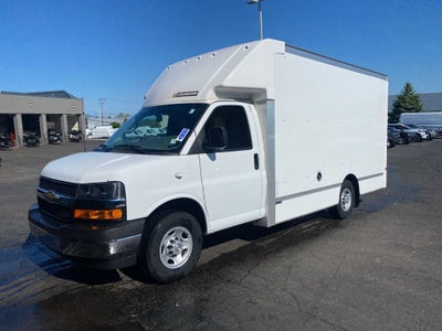 2022 Chevrolet Express 3500 Work Van Cutaway