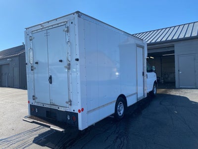 2022 Chevrolet Express 3500 Work Van Cutaway