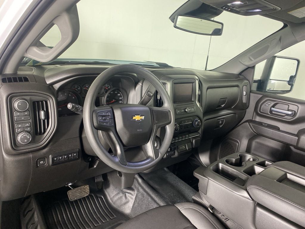 2025 Chevrolet Silverado 3500HD Work Truck