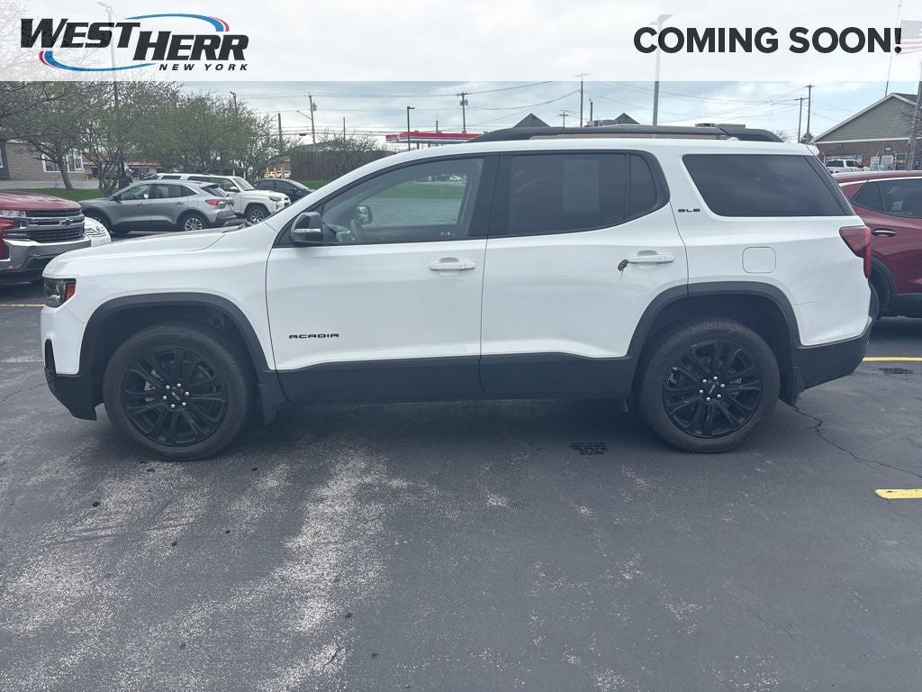 2023 GMC Acadia SLE