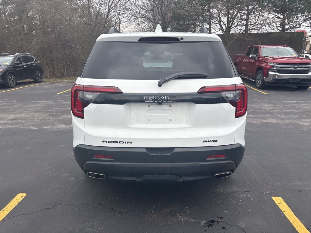 2023 GMC Acadia SLE