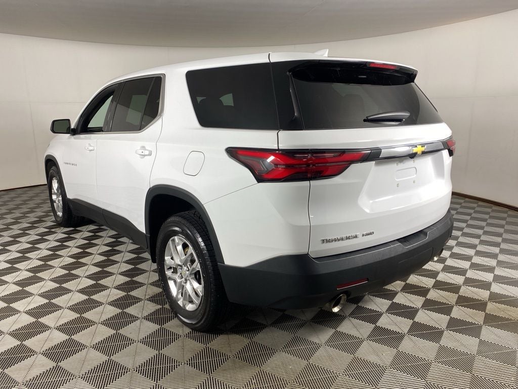 2023 Chevrolet Traverse LS