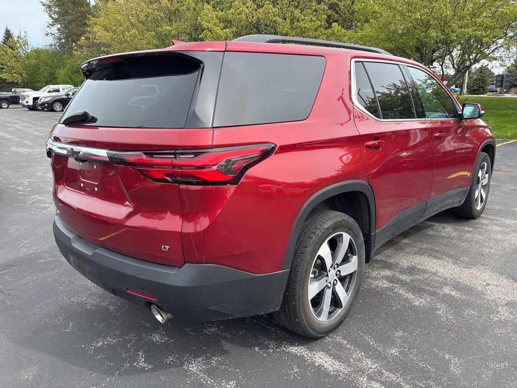 2023 Chevrolet Traverse LT Leather