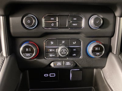 2024 Chevrolet Suburban LS