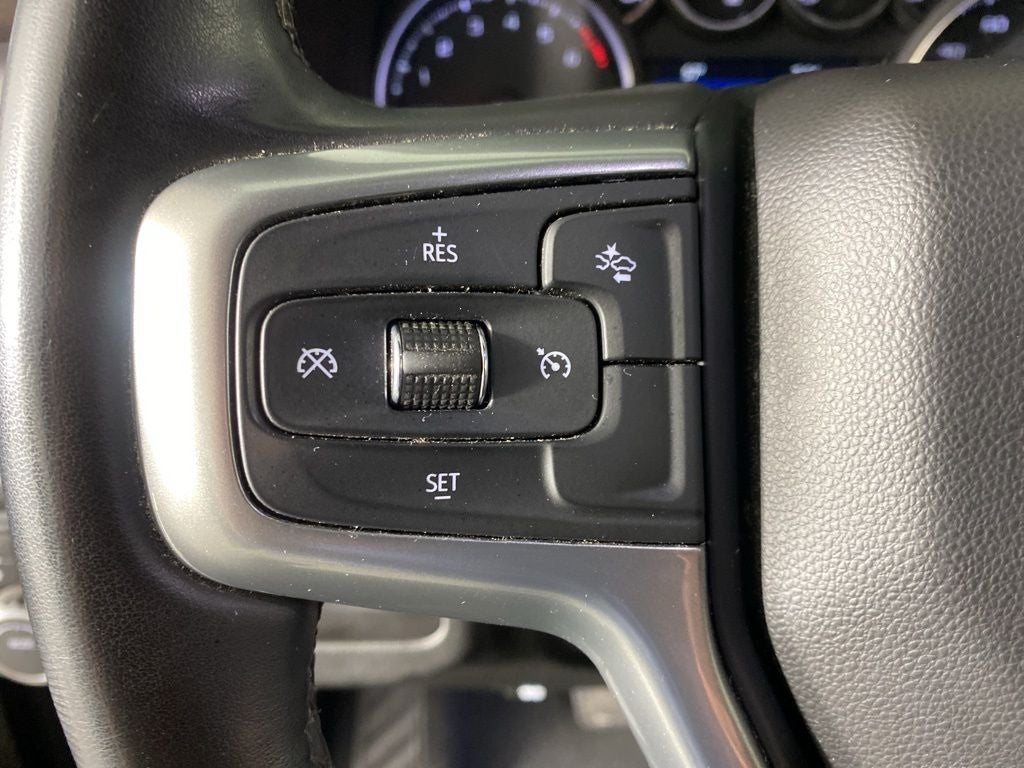 2024 Chevrolet Suburban LS