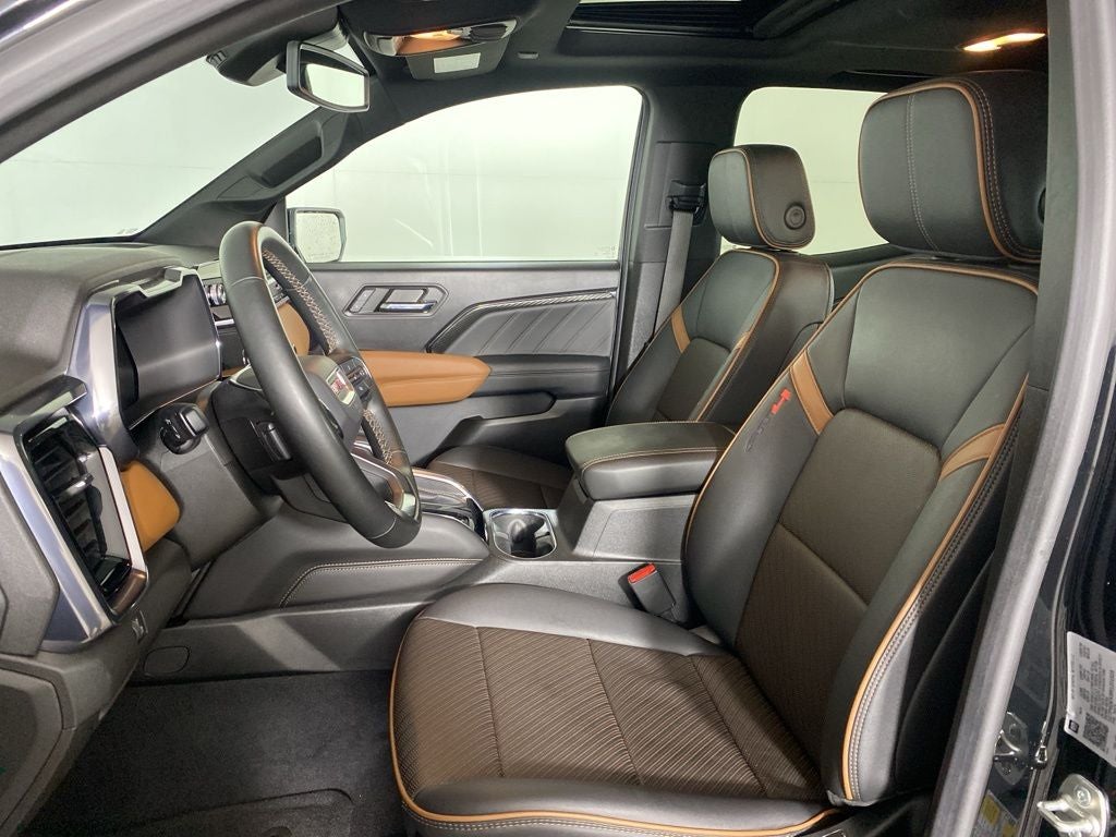 2024 GMC Canyon AT4