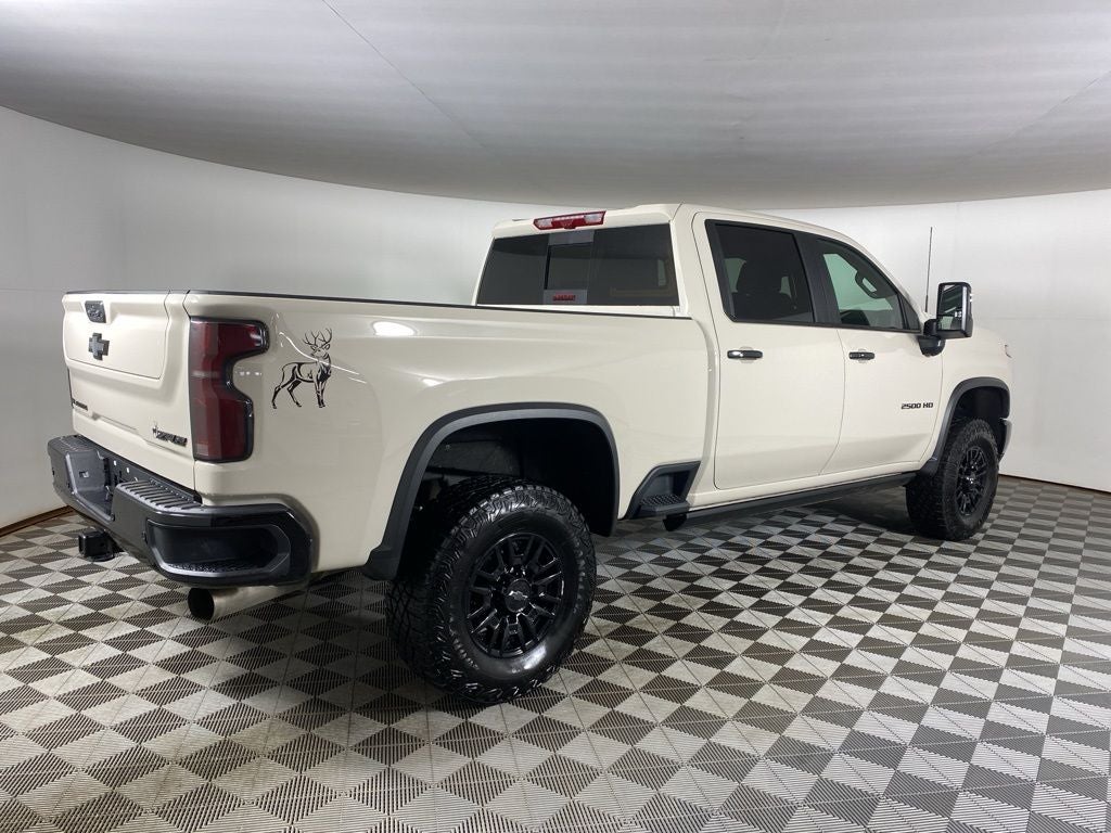 2026 Chevrolet Silverado 2500HD ZR2