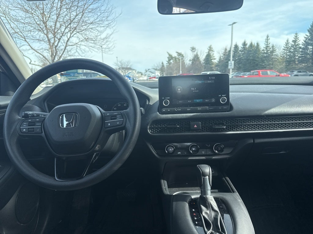 2025 Honda HR-V LX